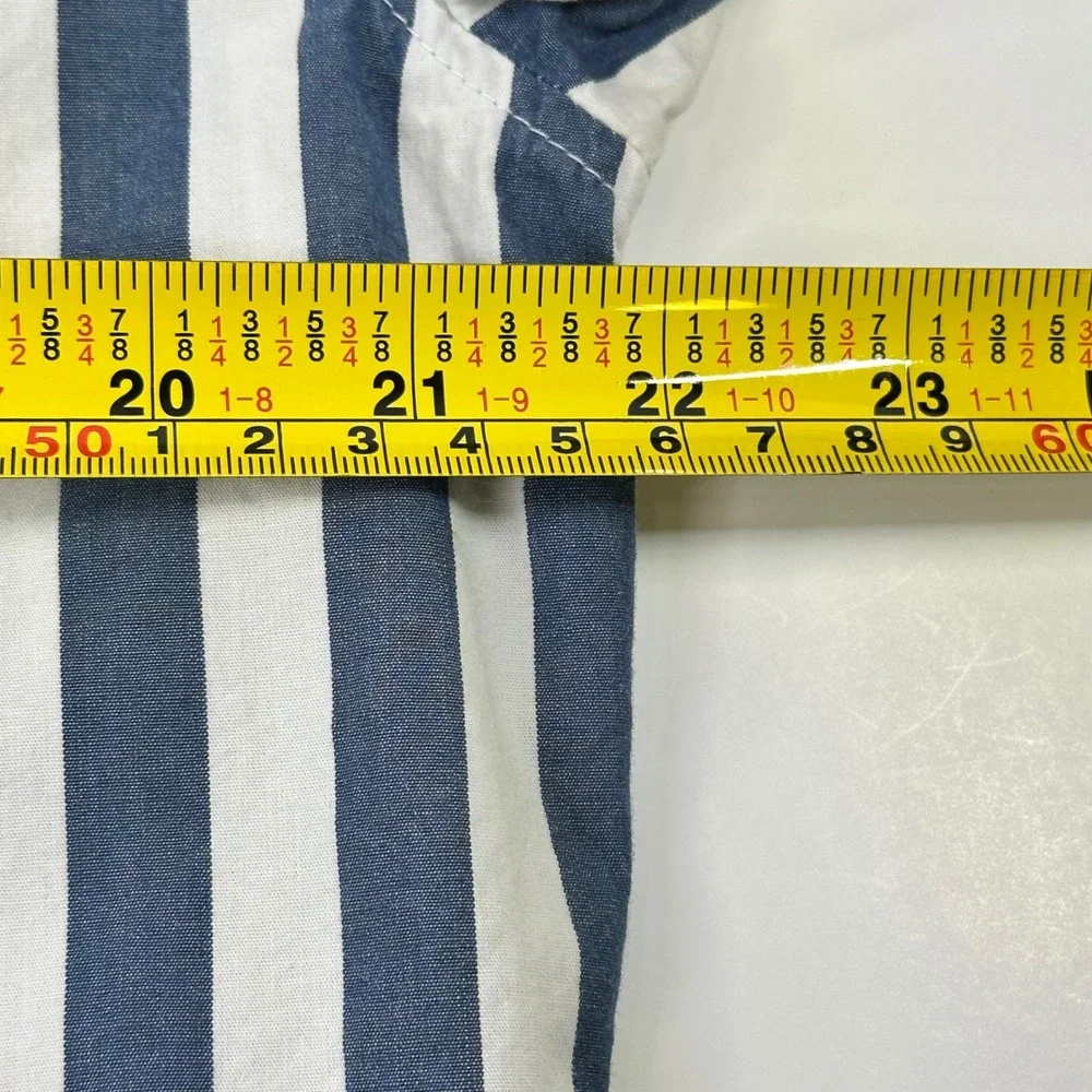 Aeropostale Mens Navy Blue White Striped Short Sleeve Button Down Shirt Medium